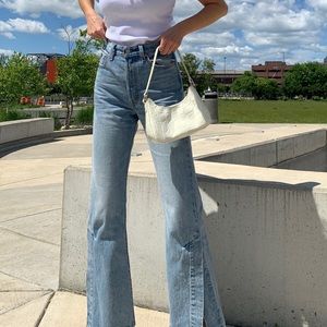 Levi’s split flare jeans🦋 open to offers!